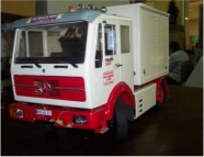 Der LKW der Zuckerbckerei hatte einen kleinen Unfall bei der Anreise.